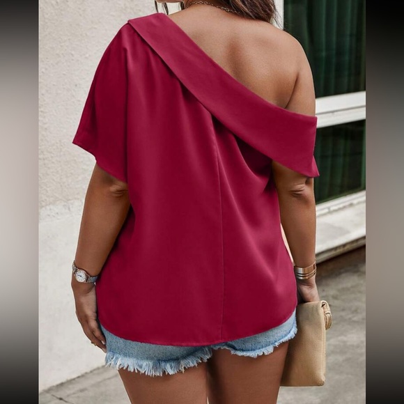 Boho plus size asymmetrical hem blouse - Picture 2 of 5